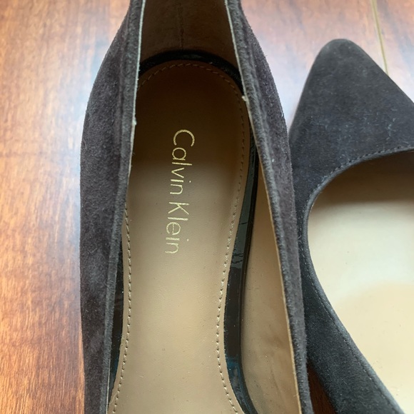 Calvin Klein Natalynn Leather Block Heels - Picture 4 of 9
